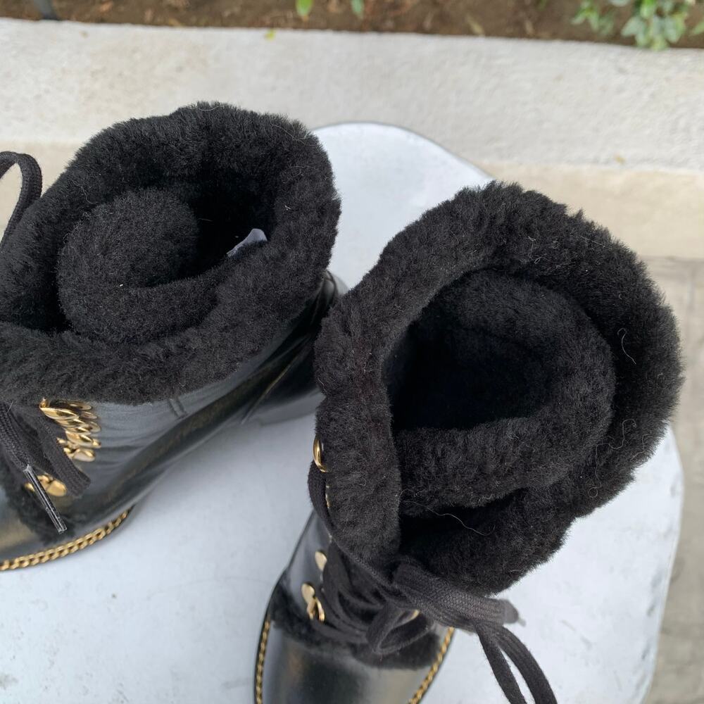 Nwot Stuart Weitzman Kolbie Chain Block Chill Boo… - image 2